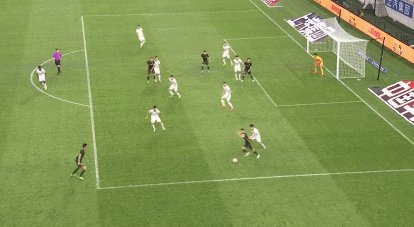 1662465624628077296.gif 张玉宁.gif